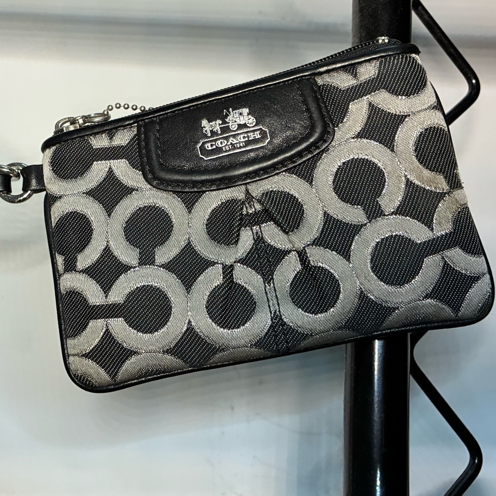 Vintage Y2K Coach Wristlet with Signature C Pattern in Black and Gray